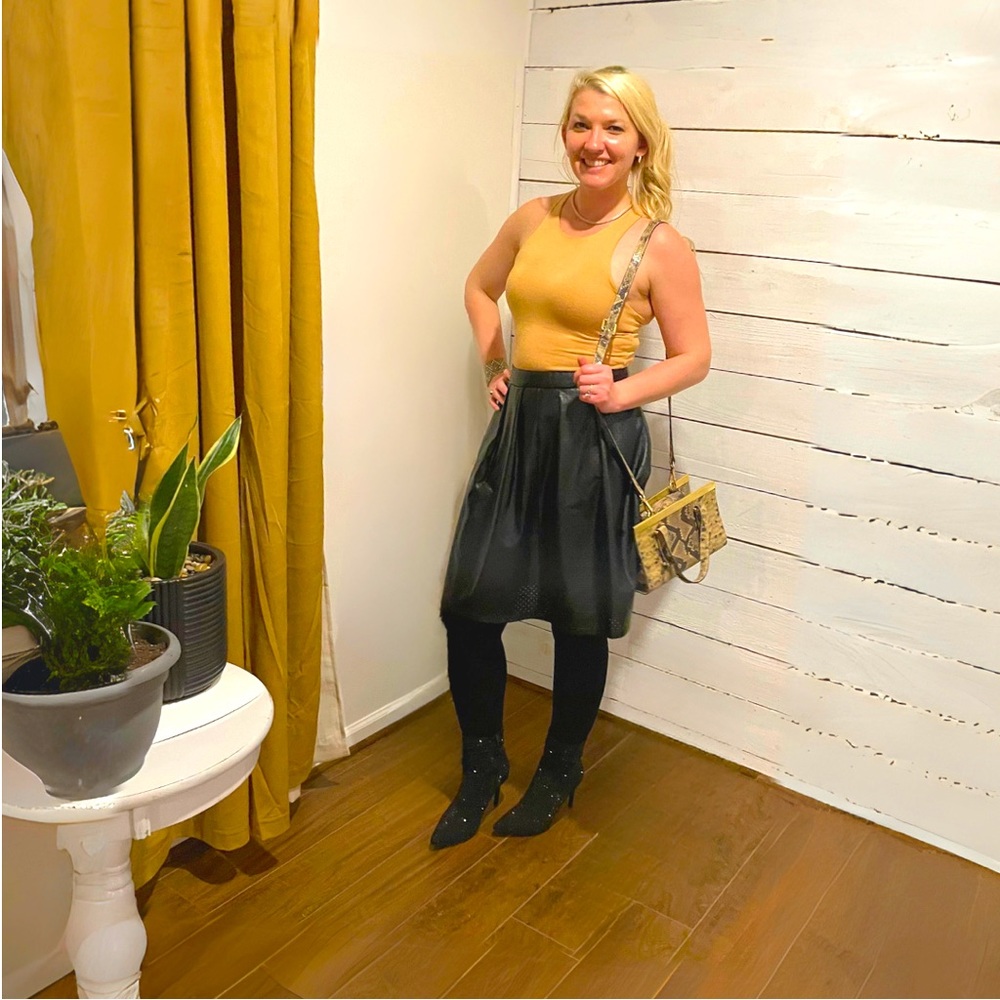 Meet your Posher, Samantha